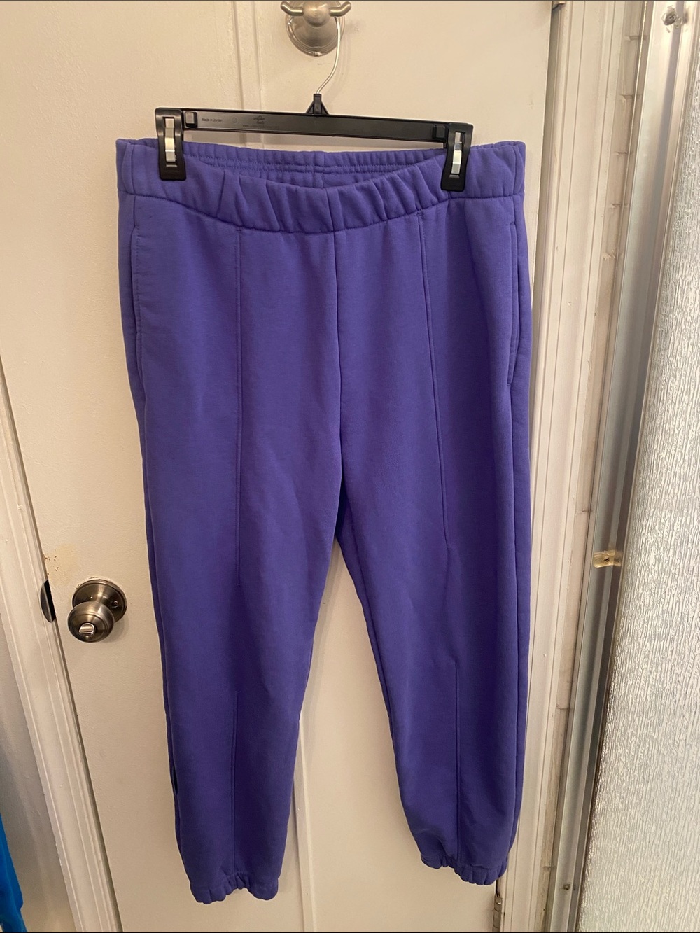 On Running Women Violet Run on Clouds Club Pants